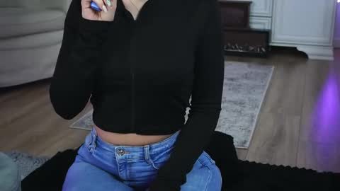 Aelia online show from 01-09-26, 05:54