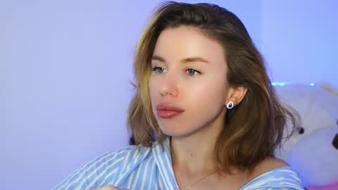 Aelia online show from 03-03-26, 06:25