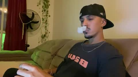 Luci online show from 04-13-26, 03:23