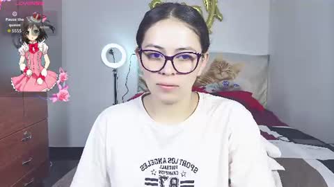 lia online show from 06-11-26, 02:44