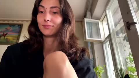 Snapshot of aevra chatting on 06-05-26, 03:18 vegans taste better online show from 06-05-26, 03:18