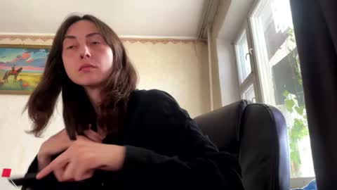 Snapshot of aevra chatting on 06-15-26, 04:09 vegans taste better online show from 06-15-26, 04:09