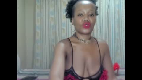 Snapshot of aficangagqueen chatting on 11-04-25, 01:48 AfricanSquirtQueen online show from 11-04-25, 01:48