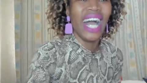 AfricanSquirtQueen online show from 11-17-25, 08:20