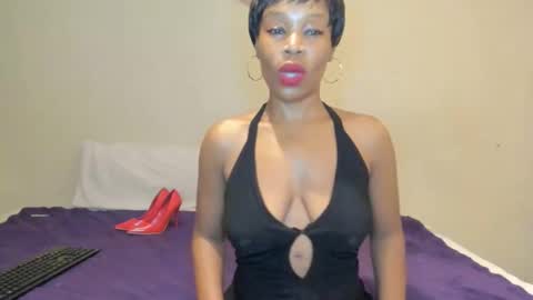 AfricanSquirtQueen online show from 04-21-26, 11:51