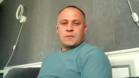 Sasha online show from 04-21-26, 05:36