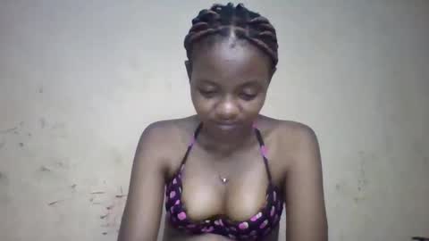 Snapshot of african_beuty20 chatting on 04-23-26, 05:19 Wendy online show from 04-23-26, 05:19