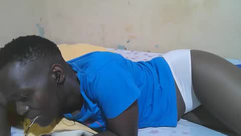 Snapshot of african_pussy2 chatting on 10-14-25, 07:03 african_pussy2 online show from 10-14-25, 07:03