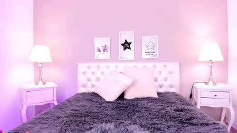 sofia online show from 03-10-25, 01:10