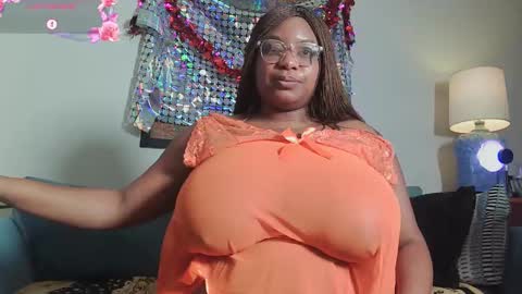 Ms. Livvy Kinka online show from 02-06-26, 09:12