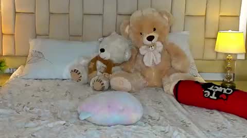 afrodita_love25 online show from 06-12-26, 03:05