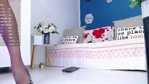 Amalia online show from 06-15-26, 03:58