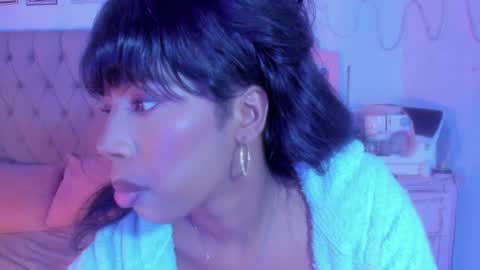 Snapshot of afrogoddes chatting on 09-15-25, 01:11 afrogoddes online show from 09-15-25, 01:11