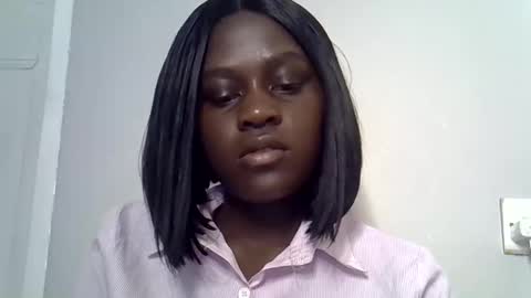 Snapshot of afronubians chatting on 09-29-25, 06:29 afronubians online show from 09-29-25, 06:29