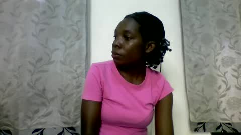 Snapshot of afronubians_ chatting on 02-10-25, 12:08 pink and josphen online show from 02-10-25, 12:08