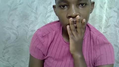 Snapshot of afronubians_ chatting on 03-04-25, 04:52 pink and josphen online show from 03-04-25, 04:52