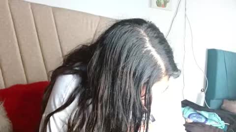 Afrodita Booms online show from 11-12-25, 07:57