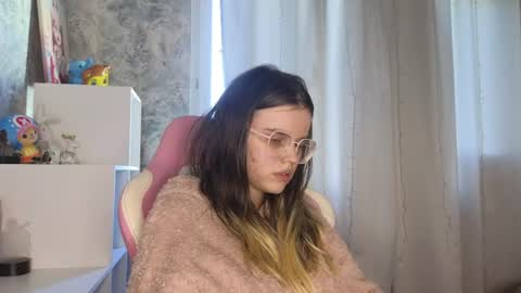 Snapshot of afterdarkduo chatting on 07-18-26, 07:01 afterdarkduo online show from 07-18-26, 07:01