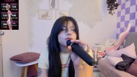 Snapshot of ag4ta_ chatting on 02-18-25, 10:58 Agata online show from 02-18-25, 10:58