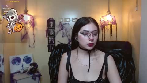 Kimberly online show from 10-20-25, 01:00