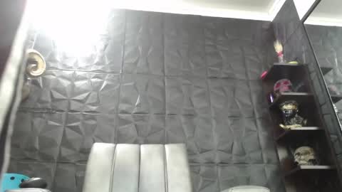 Snapshot of agata_darkness chatting on 05-18-26, 11:10 Miss Agata online show from 05-18-26, 11:10