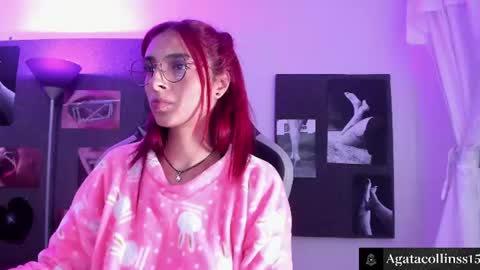 Snapshot of agatacollinsss chatting on 06-15-26, 05:09 Agata Collinss online show from 06-15-26, 05:09