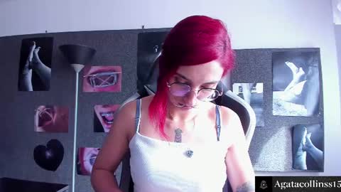 Snapshot of agatacollinsss chatting on 06-15-26, 08:33 Agata Collinss online show from 06-15-26, 08:33