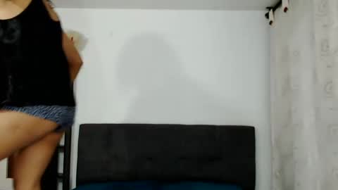 johana online show from 02-17-25, 06:26