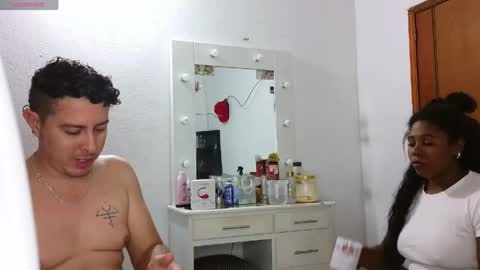Snapshot of agatasexyxx chatting on 05-11-26, 05:35 independent model online show from 05-11-26, 05:35