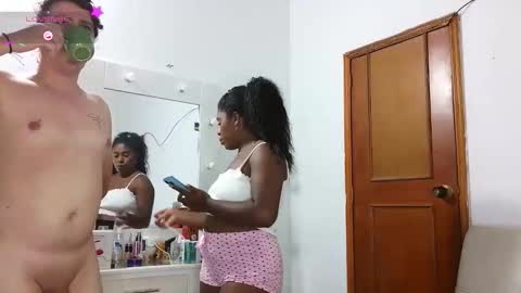 Snapshot of agatasexyxx chatting on 05-25-26, 05:02 independent model online show from 05-25-26, 05:02