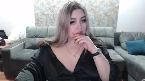 Agata online show from 12-18-24, 09:08