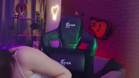 Agata online show from 11-25-25, 08:47