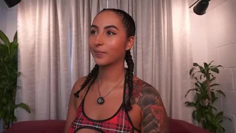 Val   inst  agatha clls online show from 04-18-26, 06:56