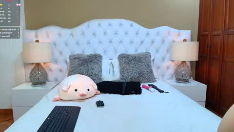  Agatha  online show from 12-14-24, 07:46