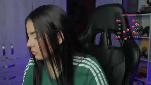 Cat online show from 09-21-25, 04:25