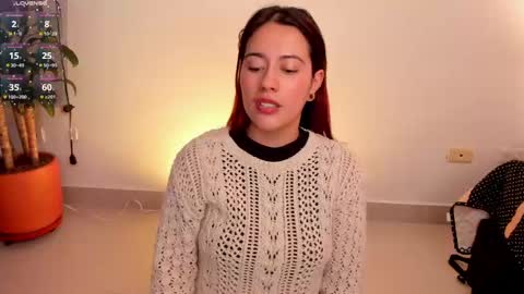 Snapshot of agatha_vixen chatting on 03-11-25, 06:30 Agatha vixen online show from 03-11-25, 06:30