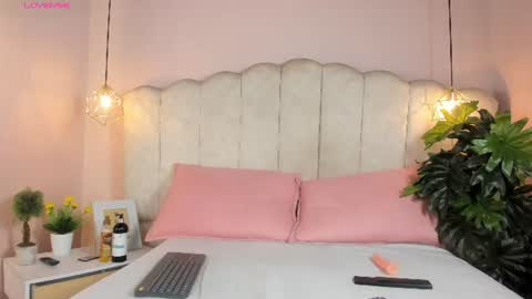 Agatha Blackwood  online show from 06-24-26, 11:42