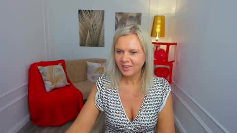 Agatha online show from 02-10-26, 07:18