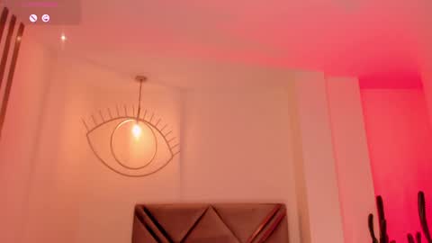 Agatha online show from 01-30-25, 01:55