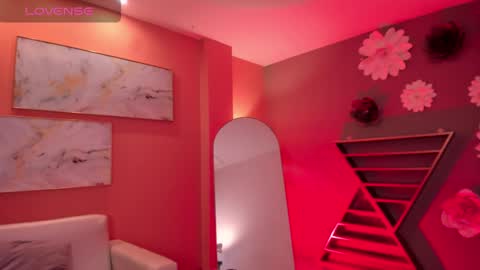 Agatha online show from 03-11-25, 07:25