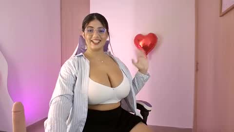 Agatha Owens online show from 09-25-25, 01:31