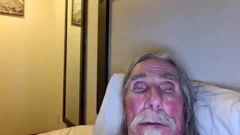 agedhardwood59618233 online show from 06-01-26, 11:01