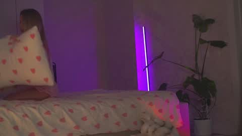 May online show from 09-12-25, 05:13