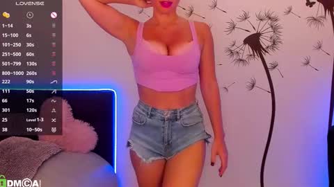 Polly online show from 09-12-25, 01:33