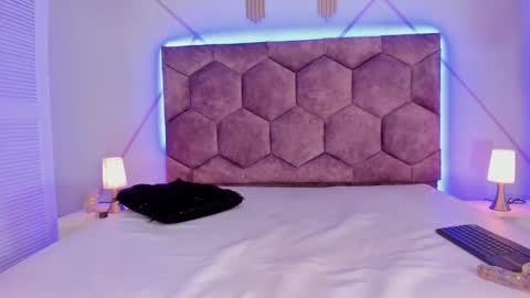 Aggy online show from 02-01-25, 11:37