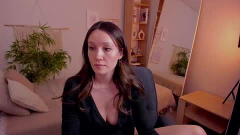 Snapshot of agnes_sky chatting on 04-29-26, 11:44 Agnes online show from 04-29-26, 11:44