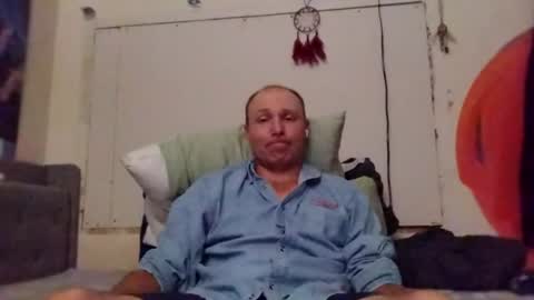 Snapshot of agobber chatting on 06-19-26, 06:29 agobber online show from 06-19-26, 06:29