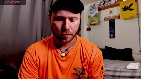 Snapshot of agobber chatting on 07-25-26, 07:00 agobber online show from 07-25-26, 07:00