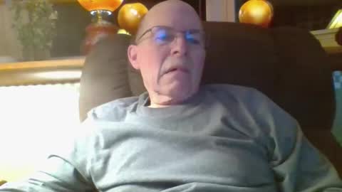 aguynrkfrd online show from 02-13-26, 10:22