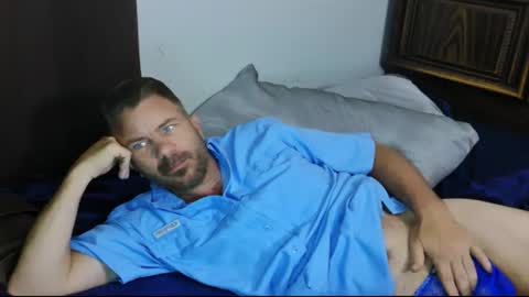 Blue Eyed Handsome Man online show from 07-13-26, 01:36